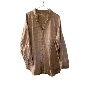 Women's Plaid Button-Up Shirt